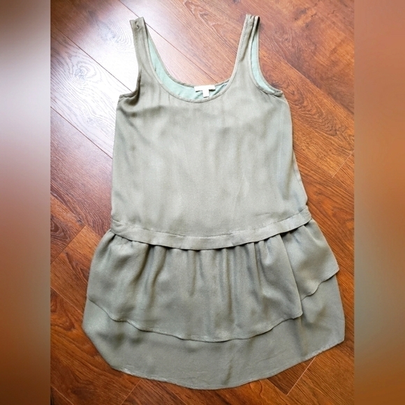 𝅺ella Moss Tiered Tank Dress Army Green Mini Dress - Picture 1 of 5